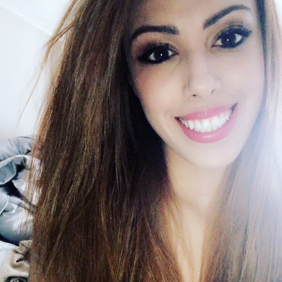 Meet your Posher, Jess - Picture 1 of 1